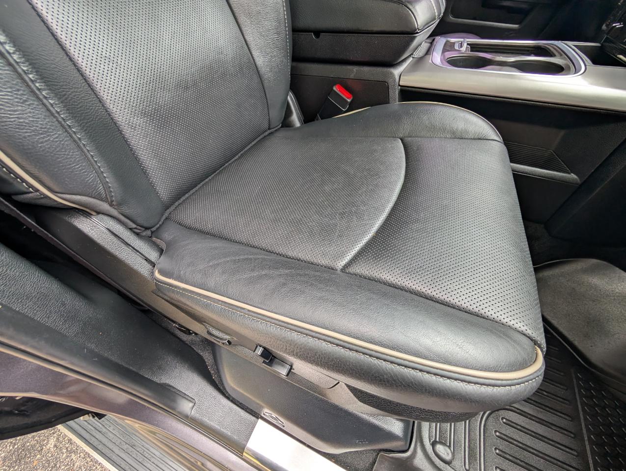 RAM 1500 4WD Crew Cab 140.5" Longhorn Limited 2016