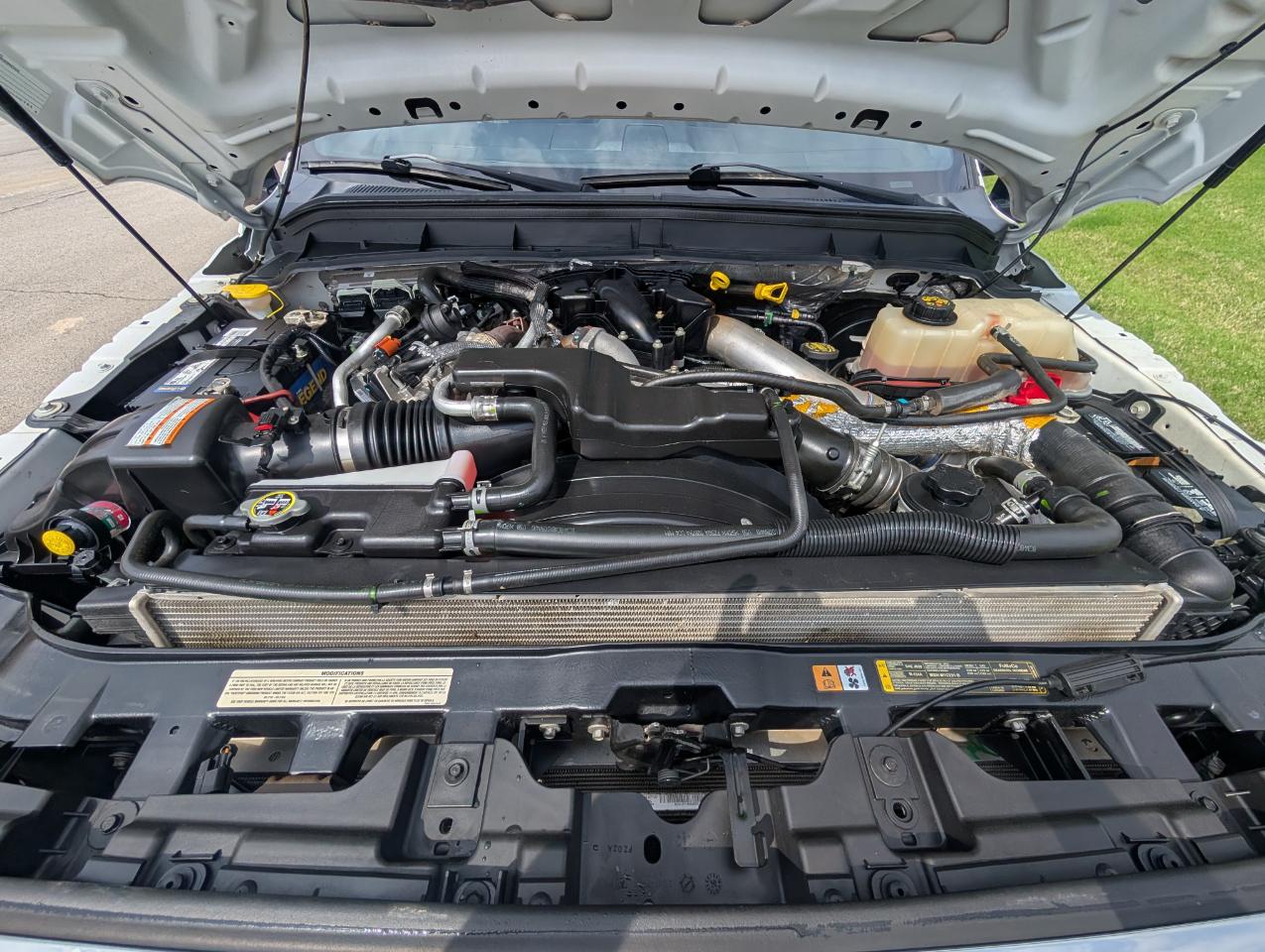 Ford Super Duty F-250 SRW 4WD Crew Cab 156" Lariat 2014