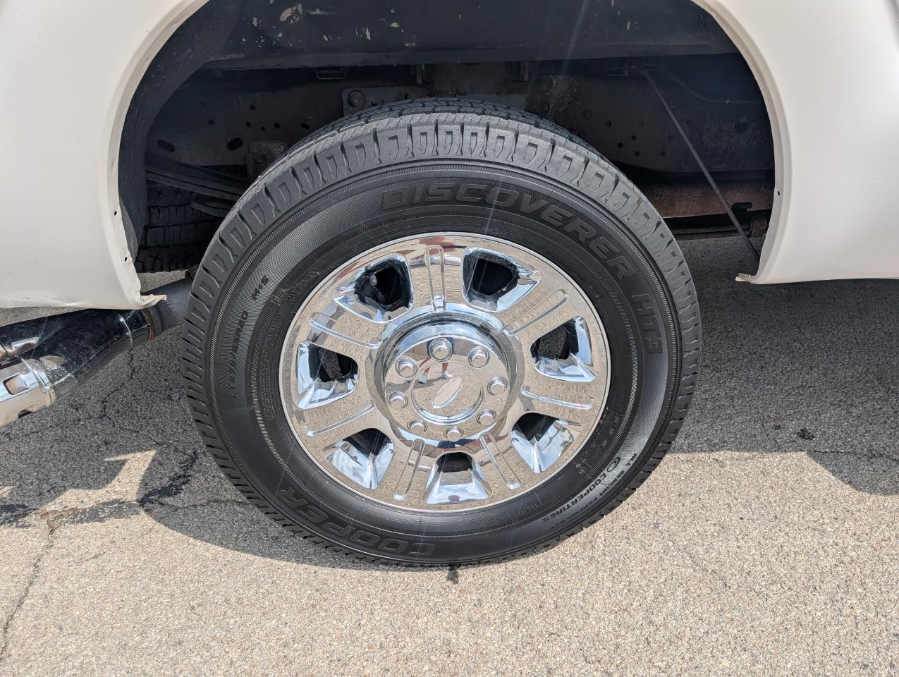 Ford Super Duty F-250 SRW 4WD Crew Cab 156" Lariat 2014