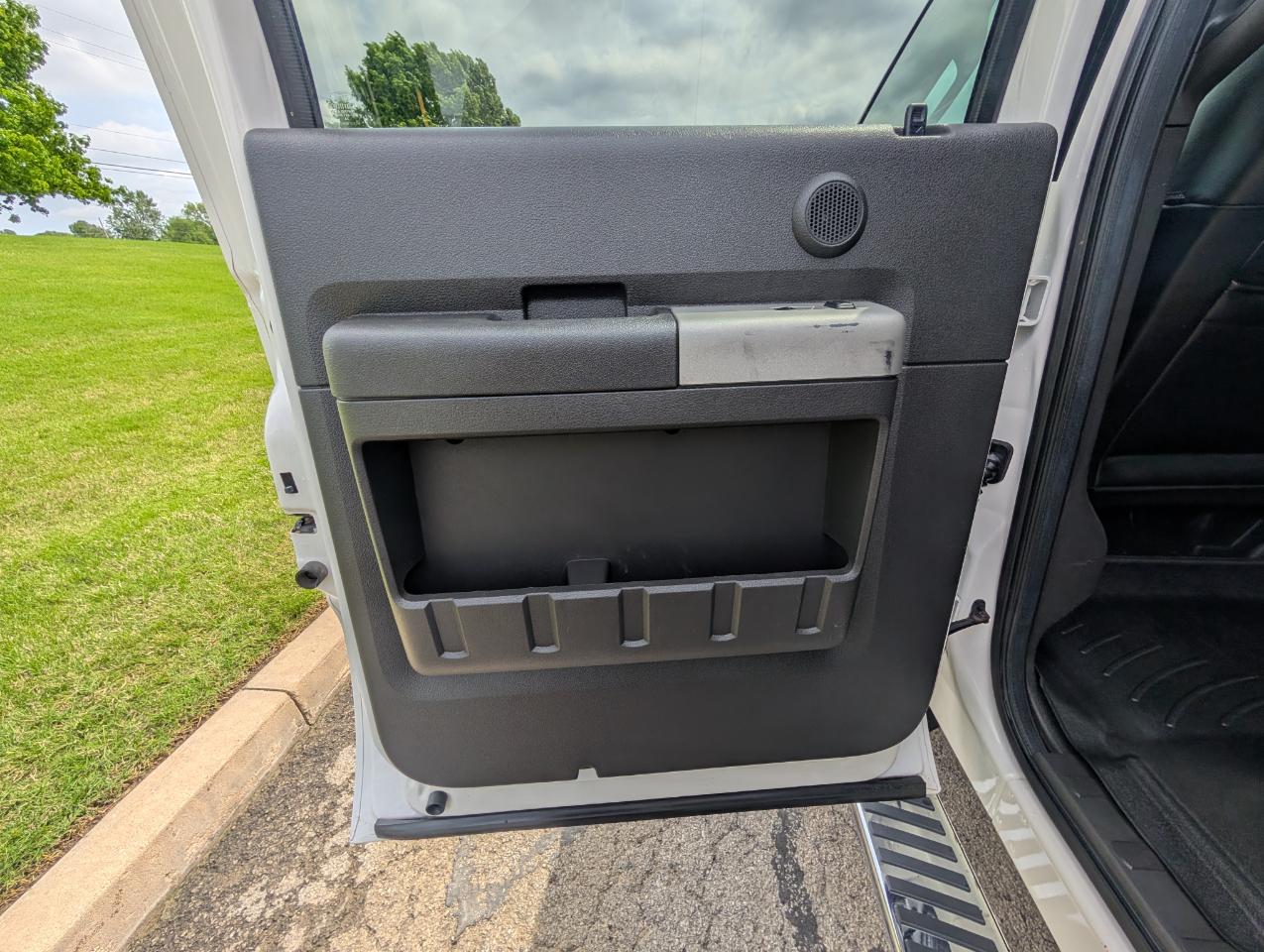 Ford Super Duty F-250 SRW 4WD Crew Cab 156" Lariat 2014