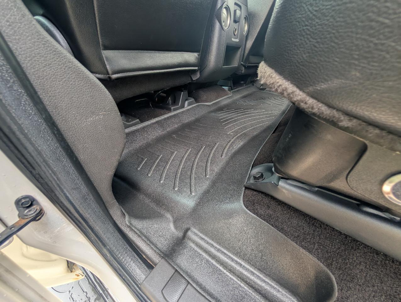 Ford Super Duty F-250 SRW 4WD Crew Cab 156" Lariat 2014