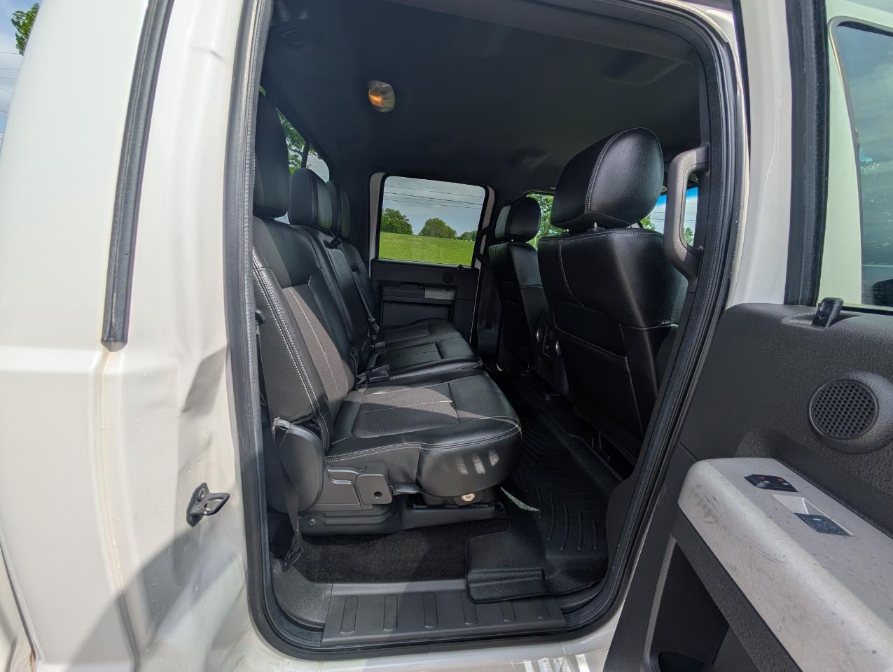 Ford Super Duty F-250 SRW 4WD Crew Cab 156" Lariat 2014