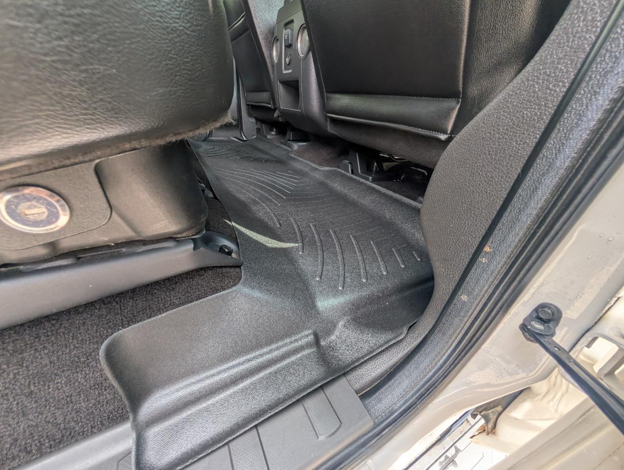 Ford Super Duty F-250 SRW 4WD Crew Cab 156" Lariat 2014