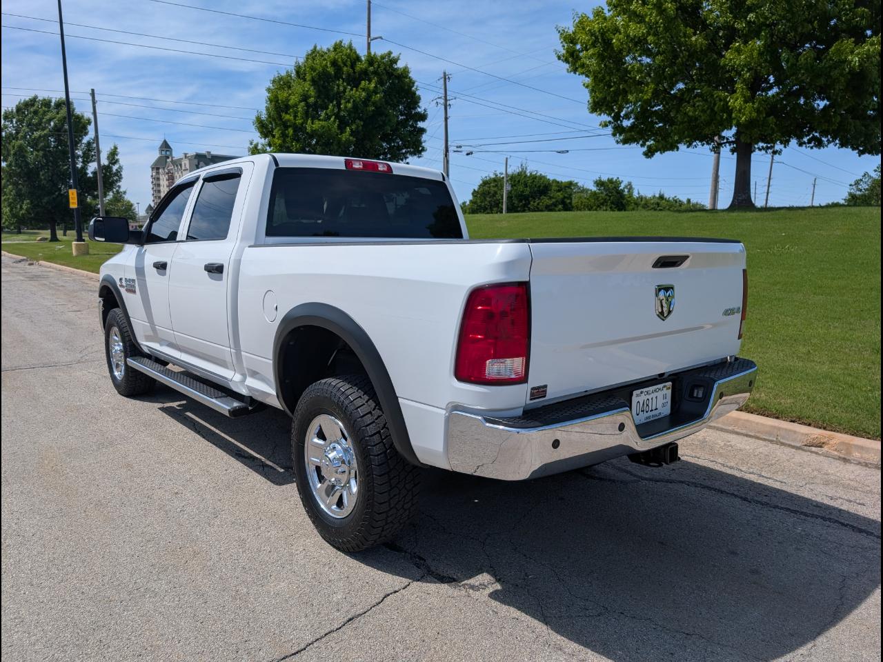 RAM 2500 Tradesman 4x4 Crew Cab 6'4" Box 2018