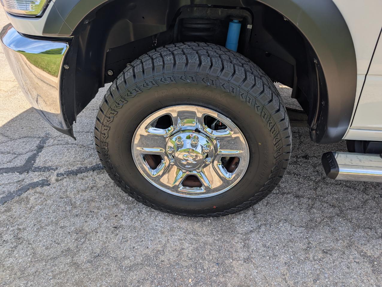 RAM 2500 Tradesman 4x4 Crew Cab 6'4" Box 2018