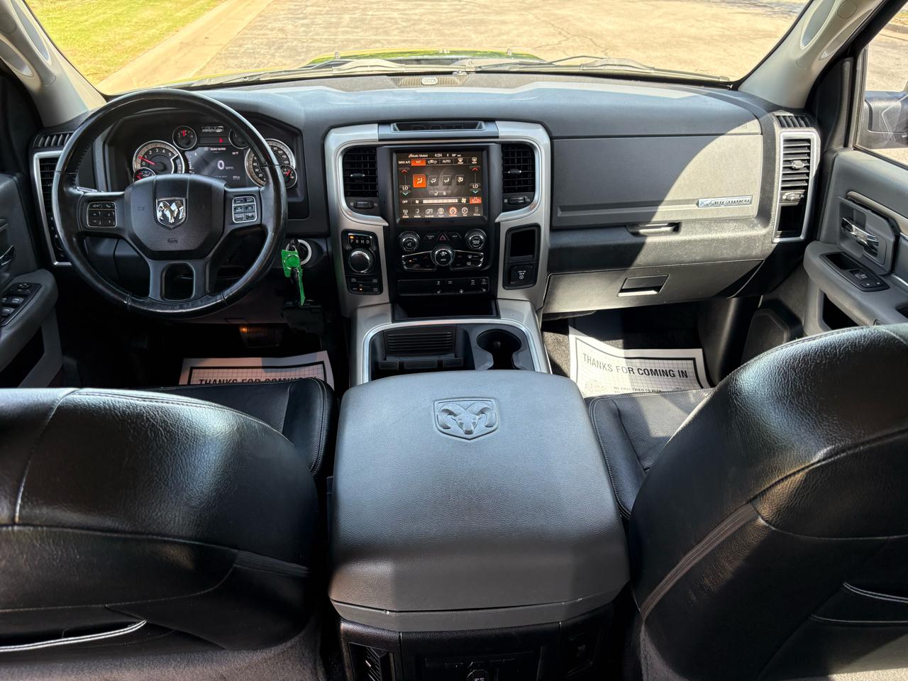 RAM 1500 4WD Crew Cab 140.5" Big Horn 2016