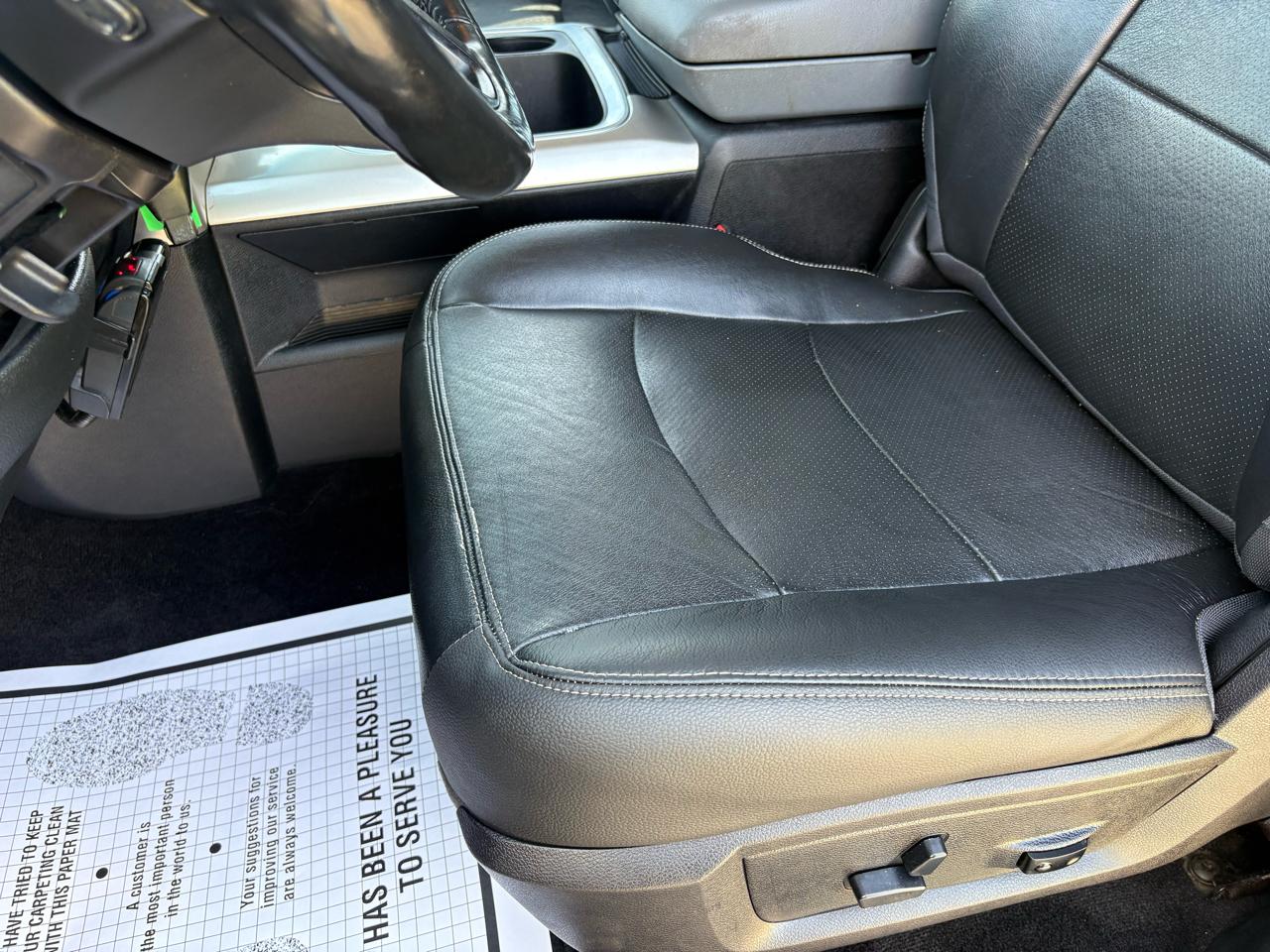 RAM 1500 4WD Crew Cab 140.5" Big Horn 2016