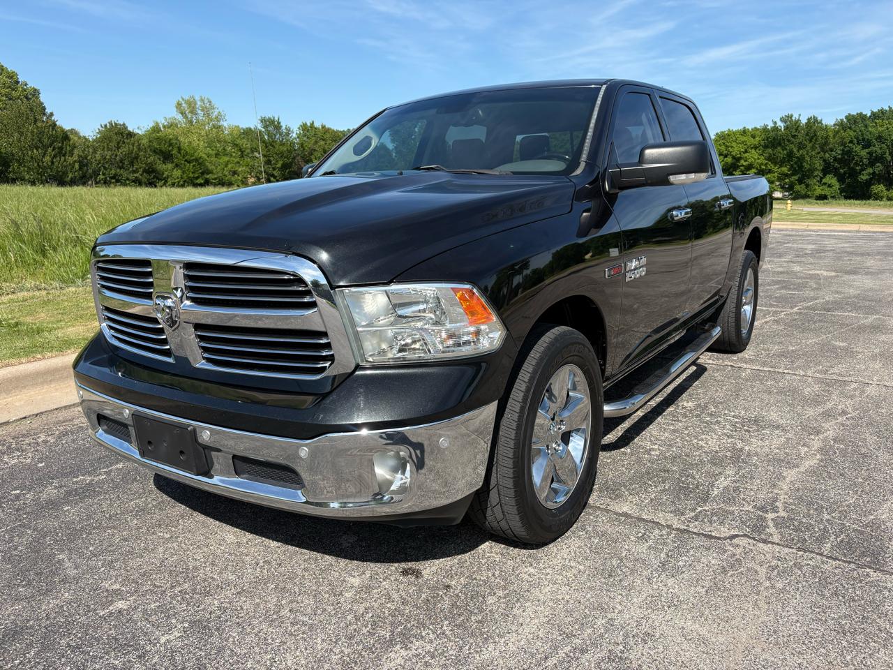 RAM 1500 4WD Crew Cab 140.5" Big Horn 2016