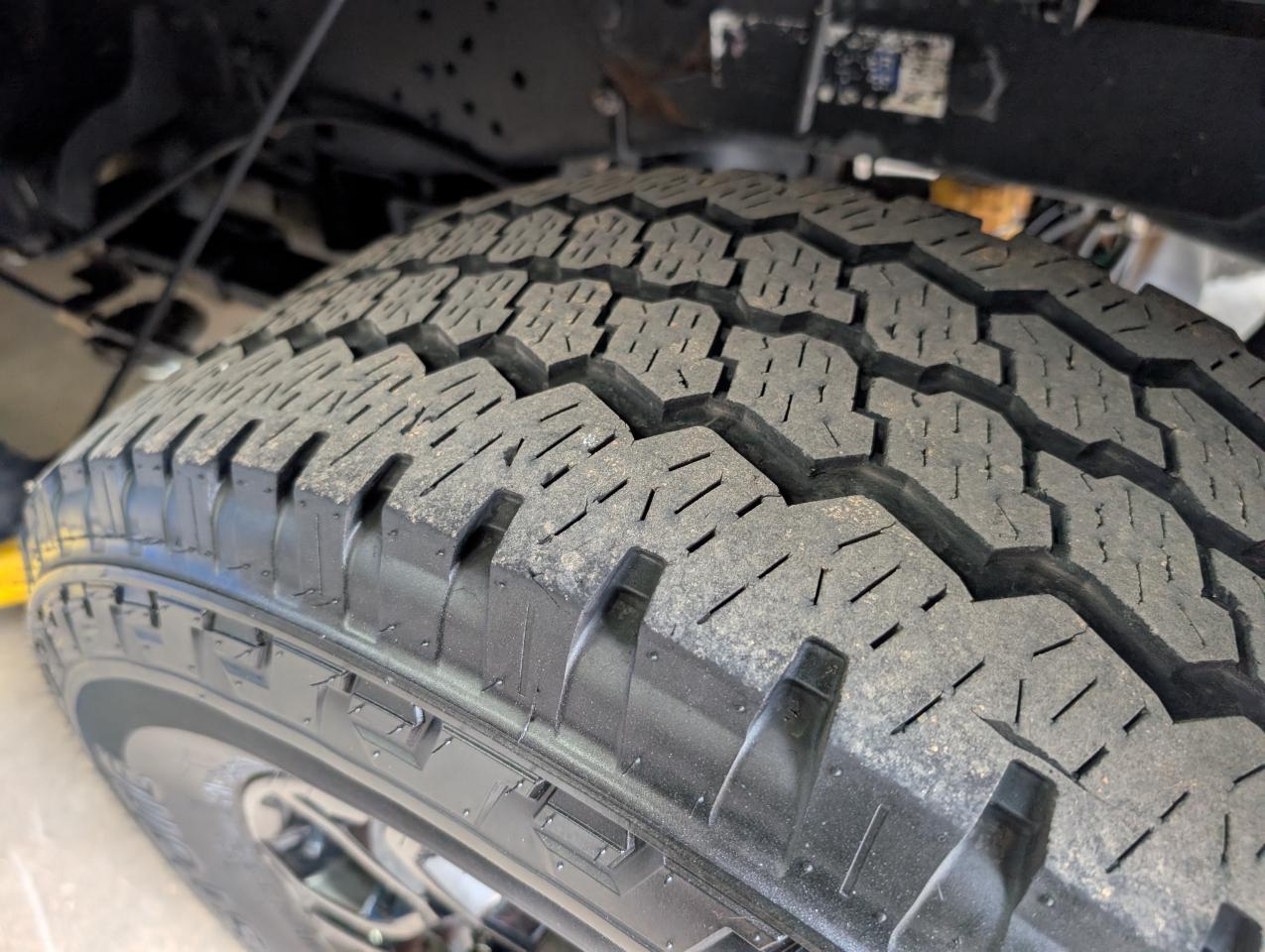 Ford Super Duty F-250 SRW 4WD Crew Cab 156" Lariat 2014