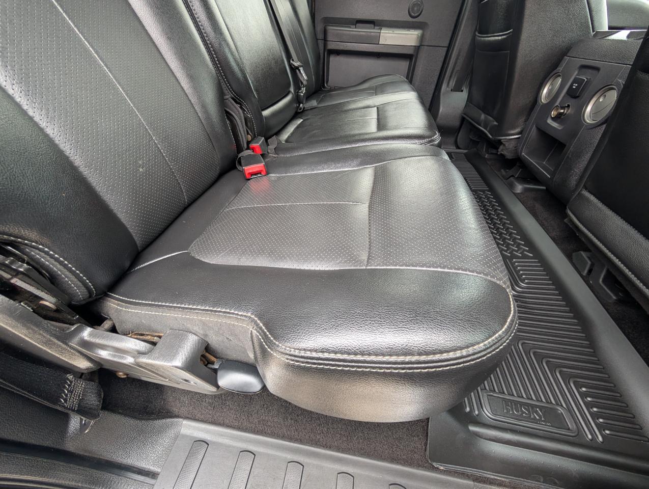 Ford Super Duty F-250 SRW 4WD Crew Cab 156" Lariat 2014