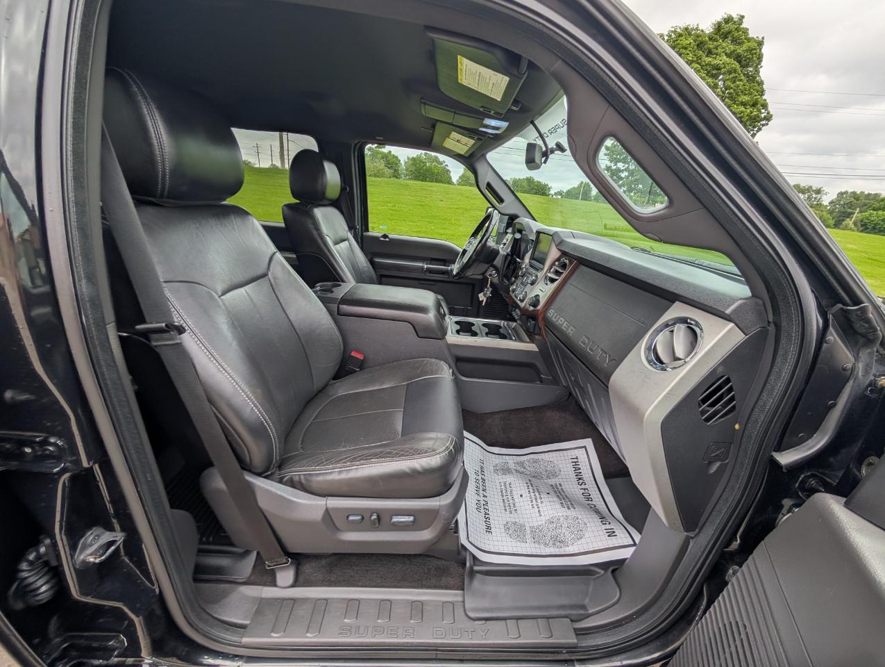 Ford Super Duty F-250 SRW 4WD Crew Cab 156" Lariat 2014