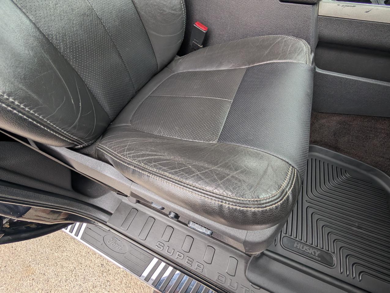 Ford Super Duty F-250 SRW 4WD Crew Cab 156" Lariat 2014