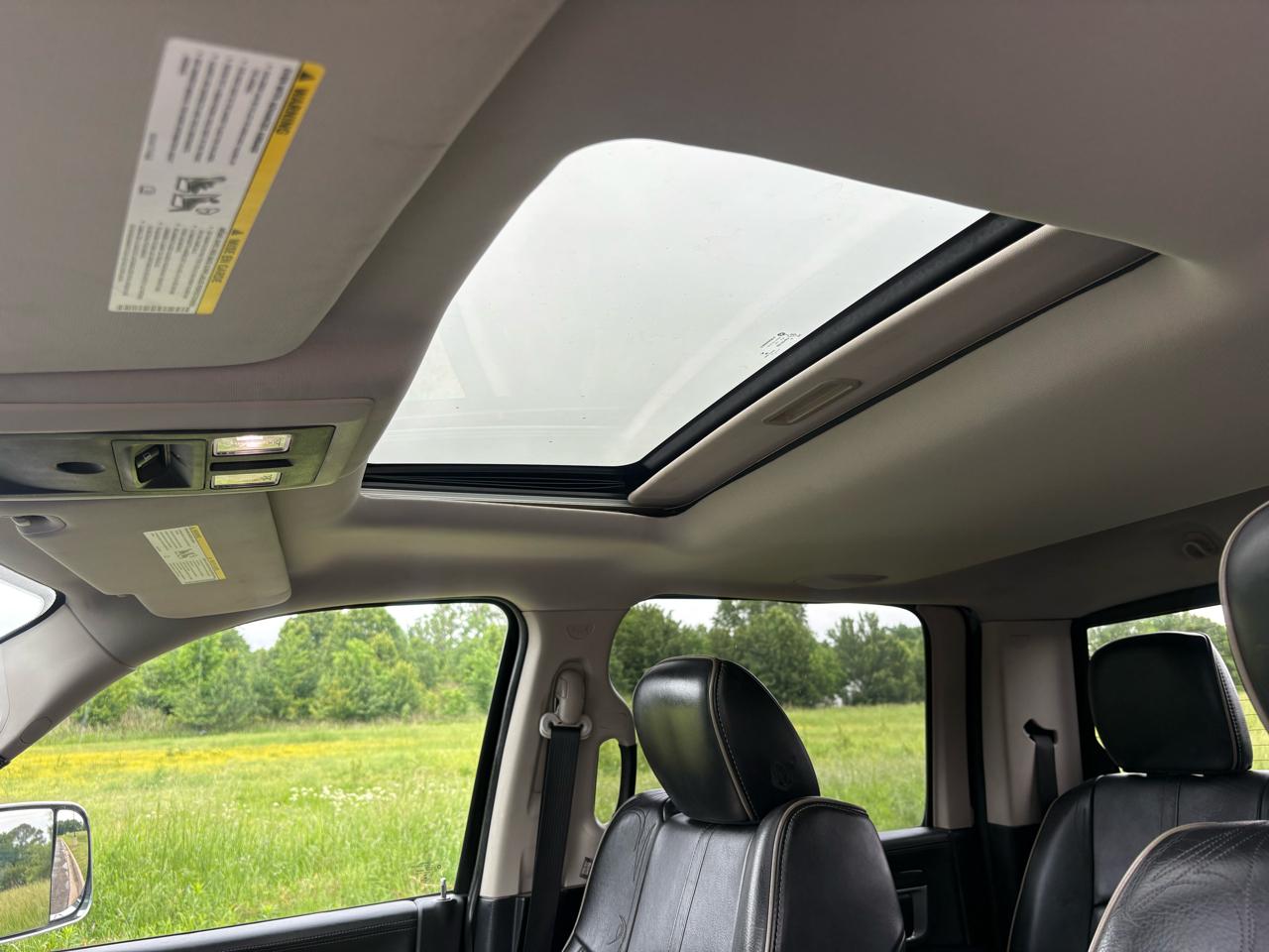 RAM 2500 4WD Crew Cab 149" Longhorn Limited 2014
