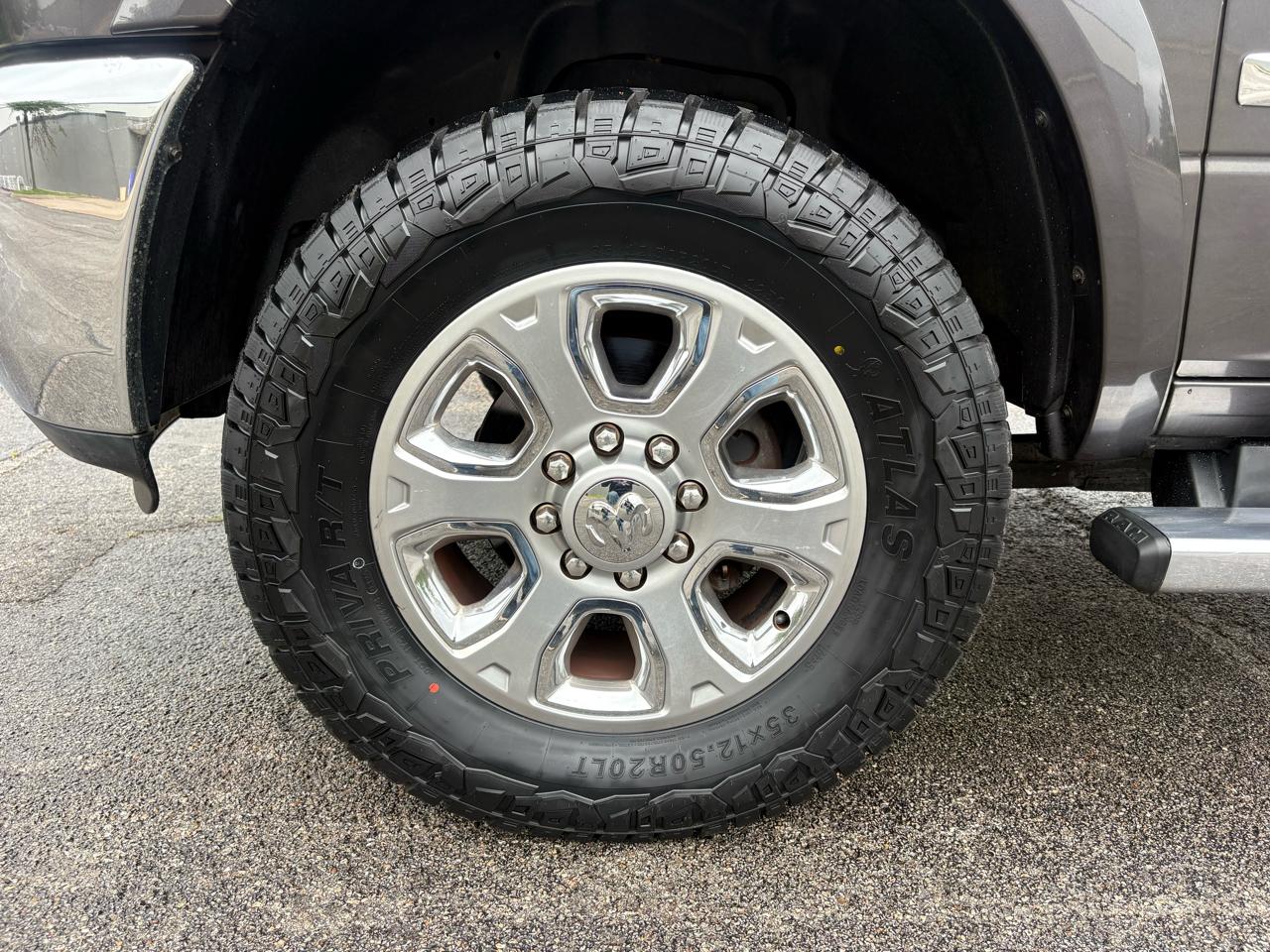 RAM 2500 4WD Crew Cab 149" Longhorn Limited 2014