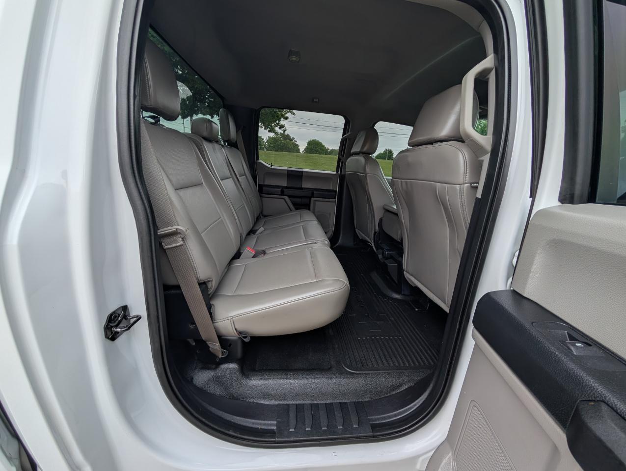 Ford Super Duty F-250 SRW XL 4WD Crew Cab 6.75' Box 2019