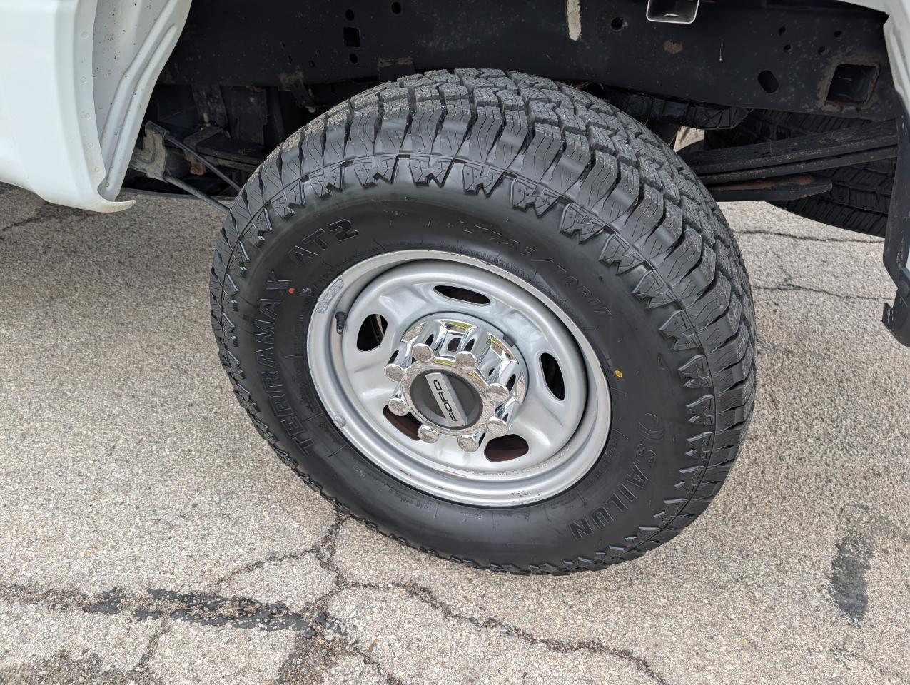 Ford Super Duty F-250 SRW XL 4WD Crew Cab 6.75' Box 2019