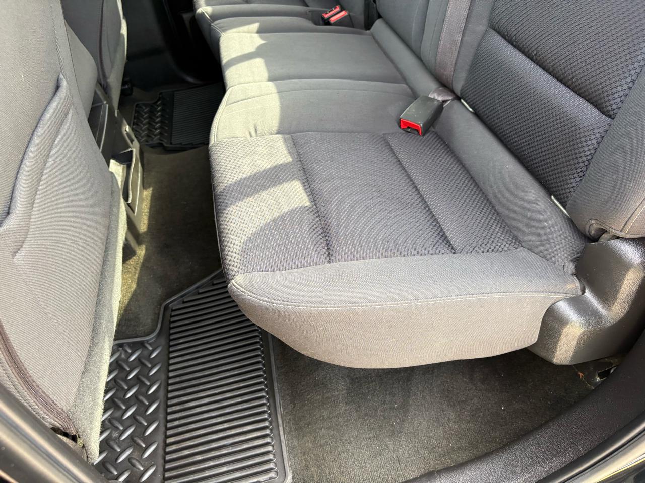 Chevrolet Silverado 2500HD 4WD Double Cab 144.2" LT 2017