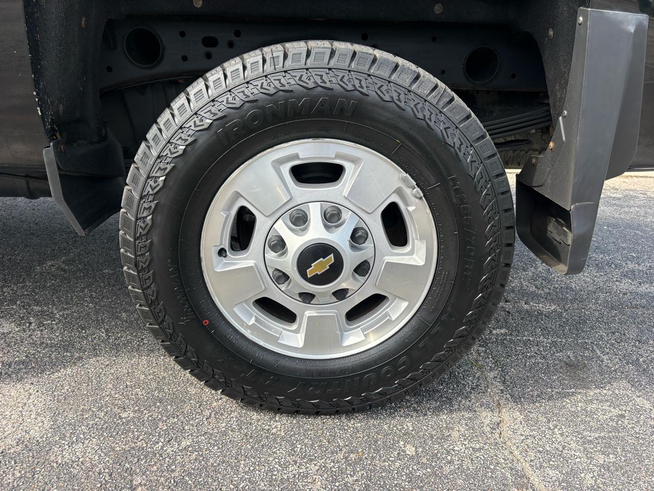 Chevrolet Silverado 2500HD 4WD Double Cab 144.2" LT 2017