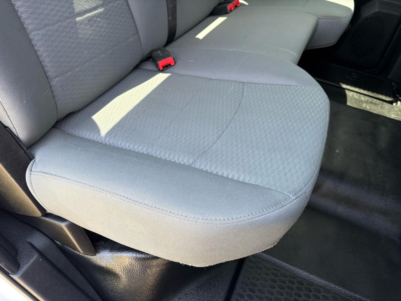 RAM 2500 Tradesman 4x4 Crew Cab 6'4" Box 2018