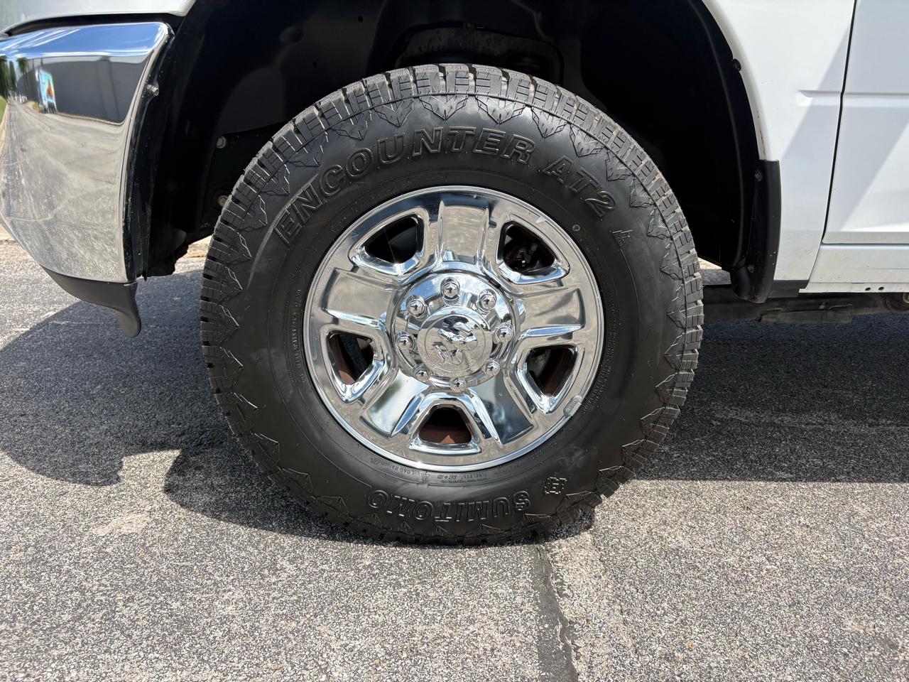 RAM 2500 Tradesman 4x4 Crew Cab 6'4" Box 2018