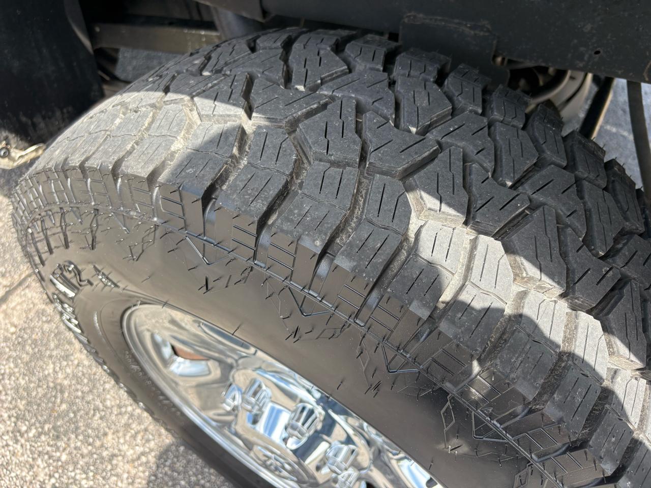 RAM 2500 Tradesman 4x4 Crew Cab 6'4" Box 2018