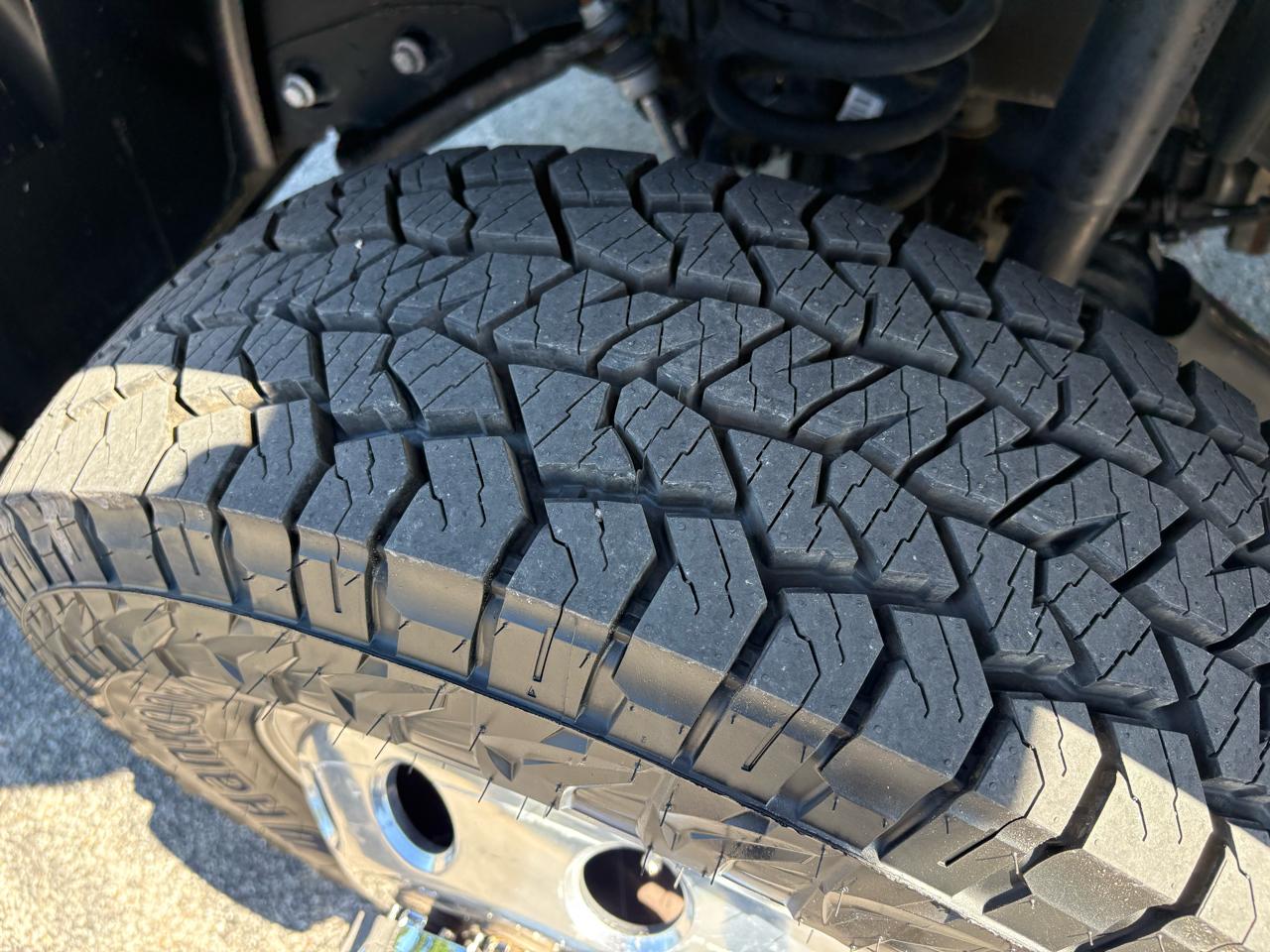 RAM 3500 Big Horn 4x4 Crew Cab 8' Box 2019