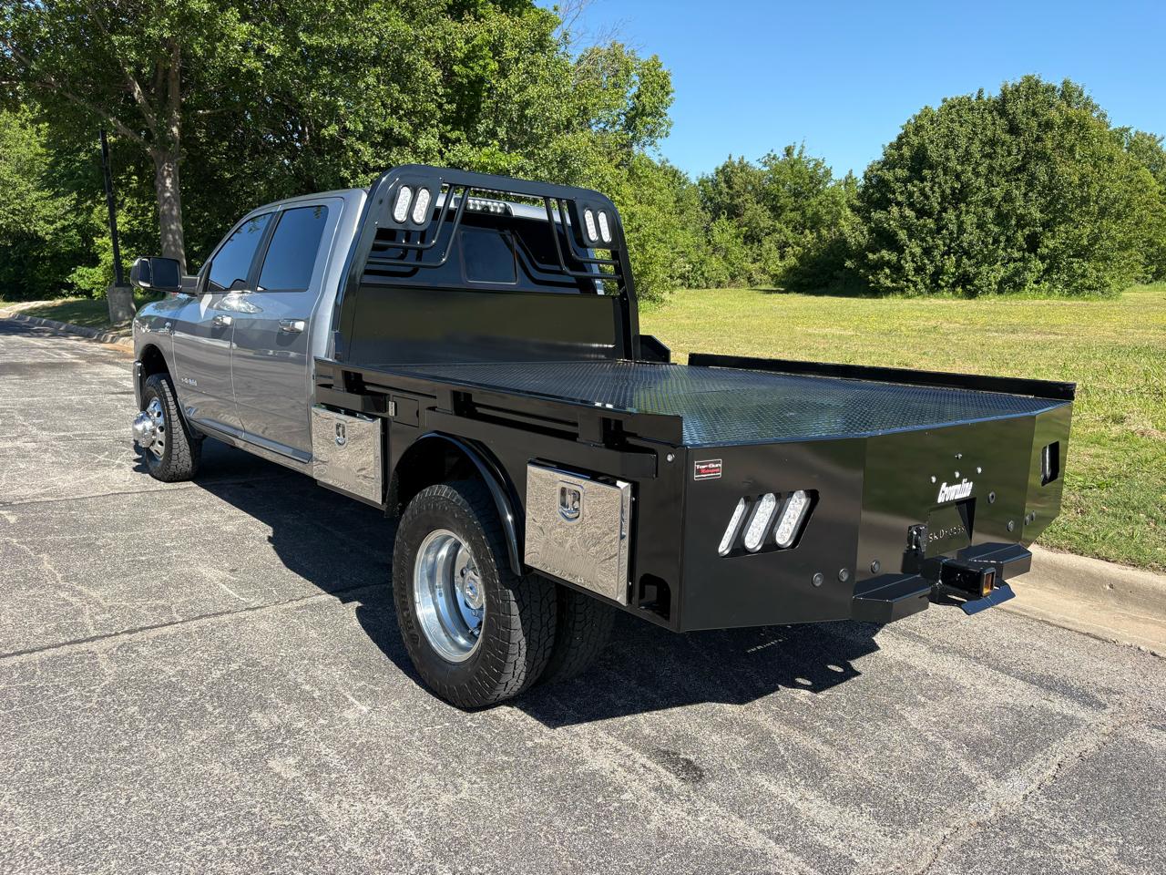 RAM 3500 Big Horn 4x4 Crew Cab 8' Box 2019