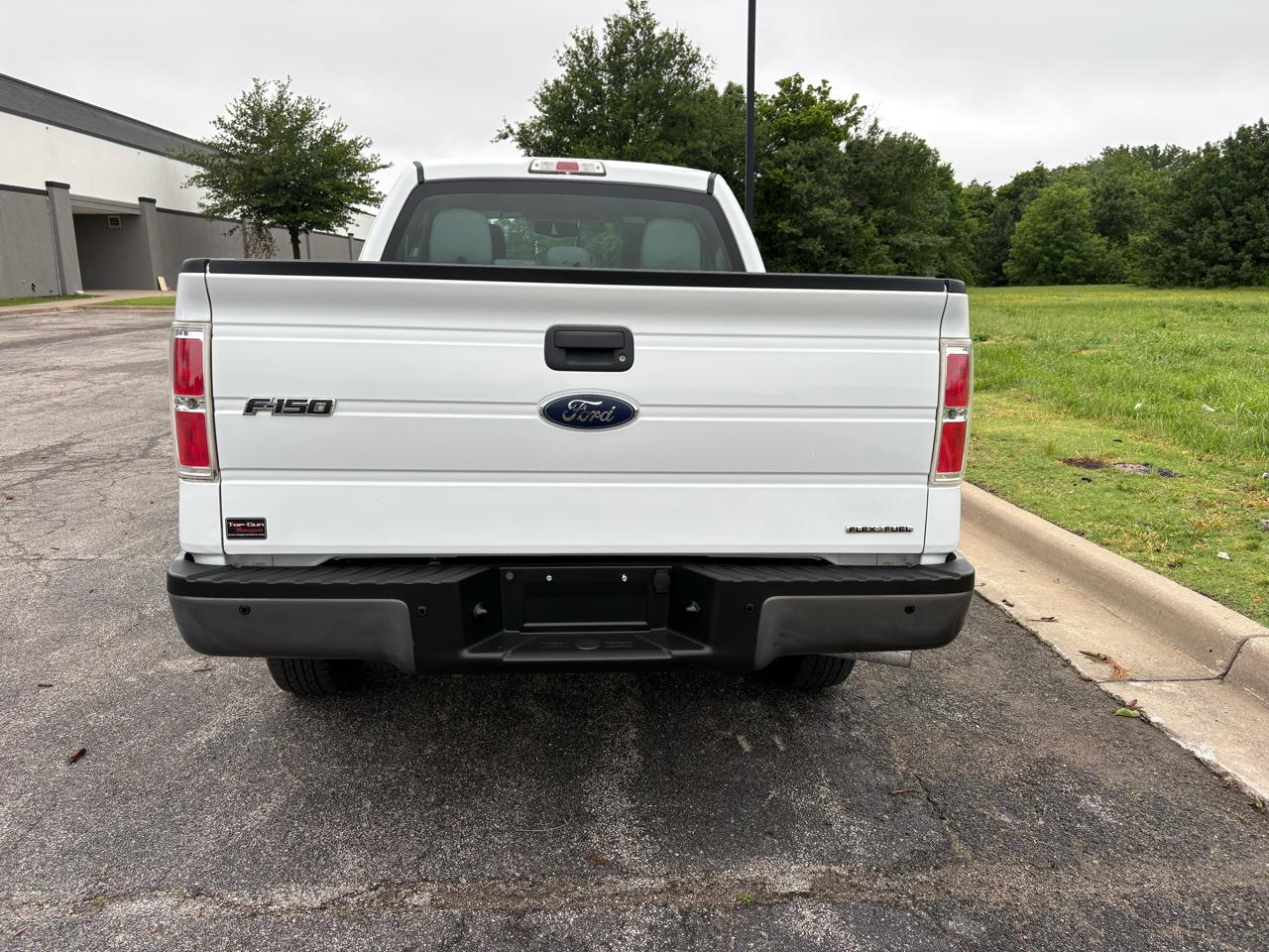 Ford F-150 4WD SuperCab 145" XL 2014