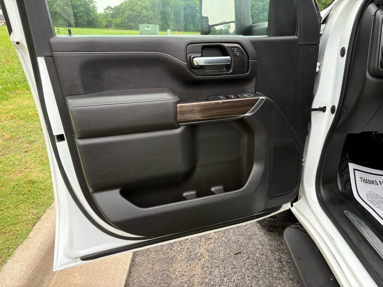 Chevrolet Silverado 2500HD 4WD Double Cab 149" LT 2020