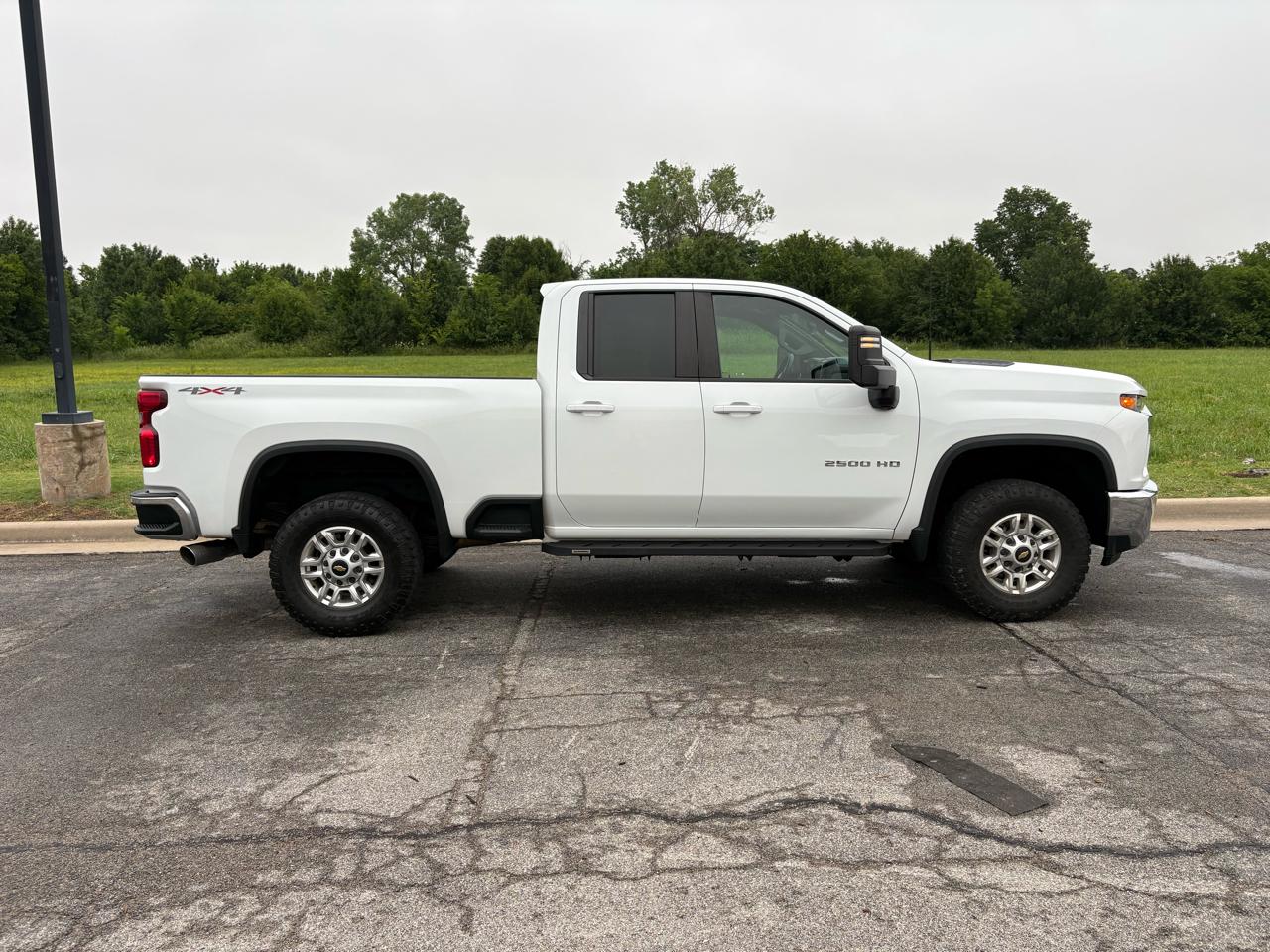 Chevrolet Silverado 2500HD 4WD Double Cab 149" LT 2020