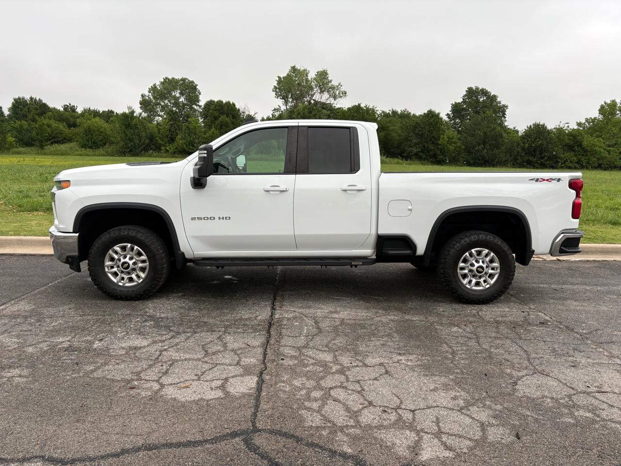 Chevrolet Silverado 2500HD 4WD Double Cab 149" LT 2020