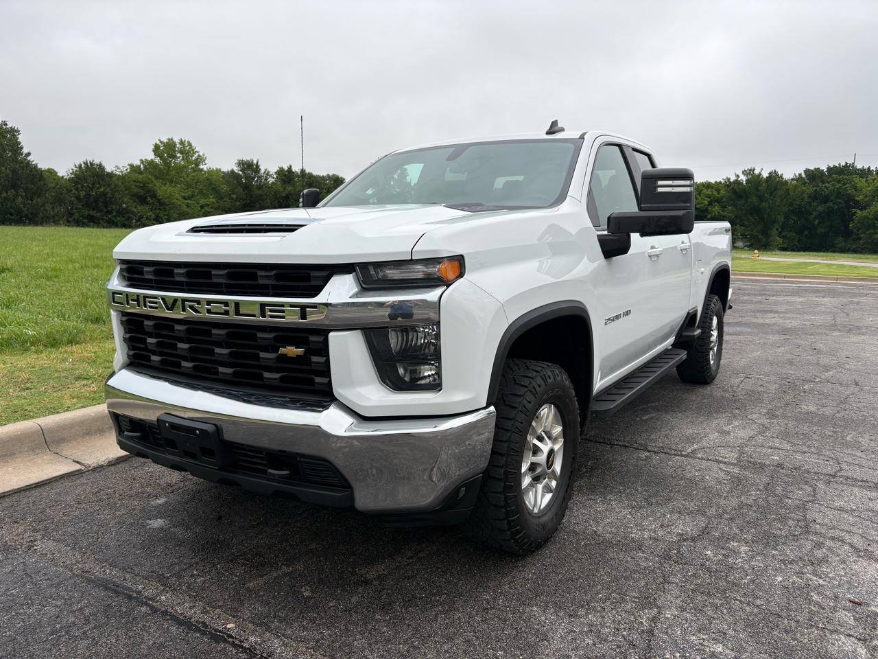 Chevrolet Silverado 2500HD 4WD Double Cab 149" LT 2020