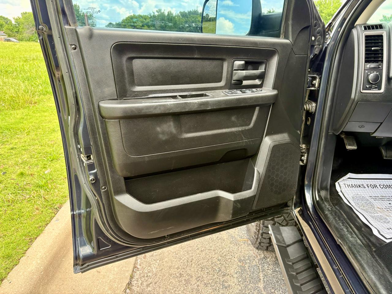 2018 RAM Ram 2500 Pickup Tradesman - Photo 16