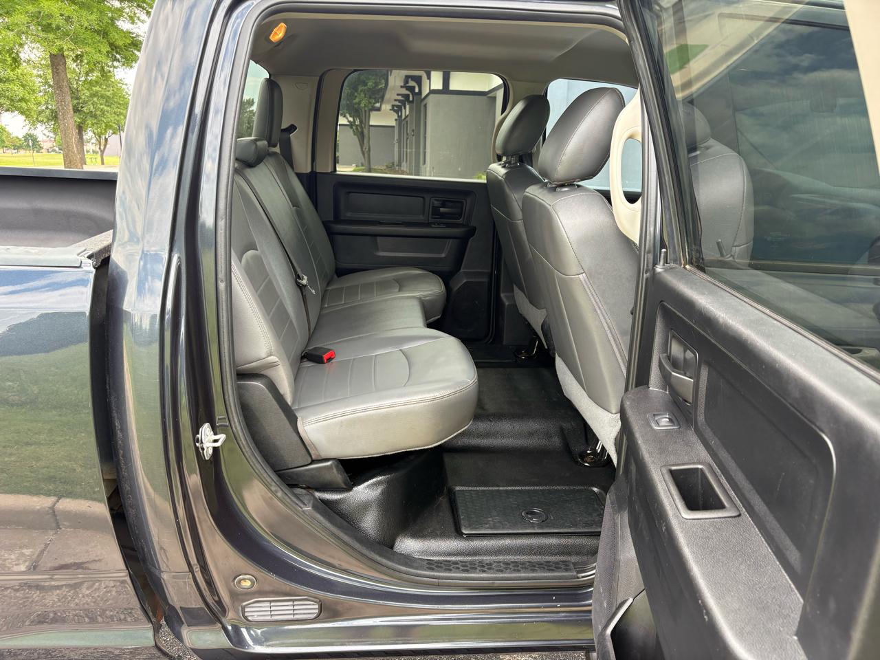 2018 RAM Ram 2500 Pickup Tradesman - Photo 25