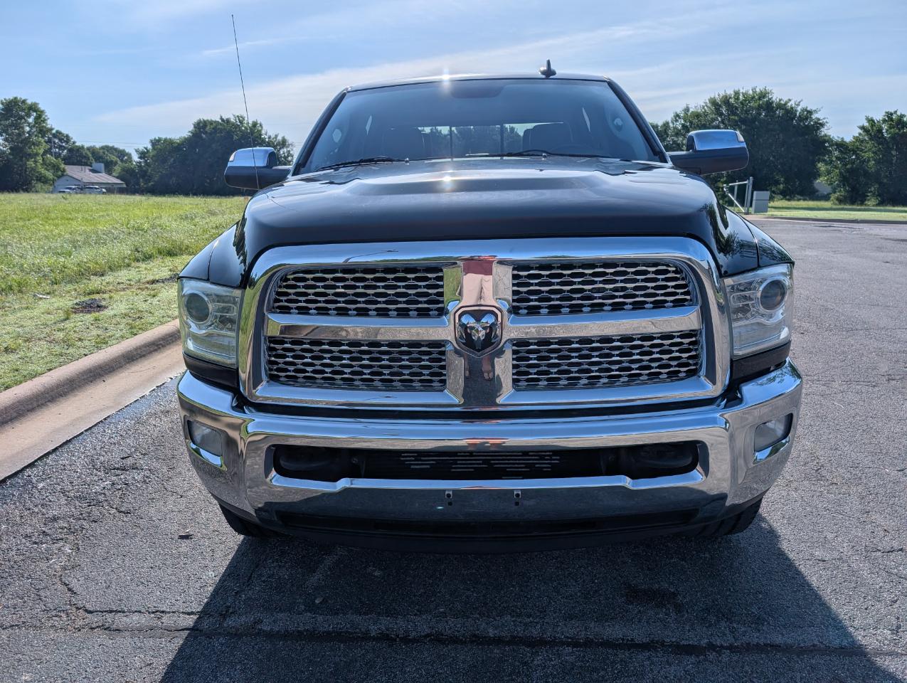 RAM 2500 4WD Crew Cab 149" Laramie 2015