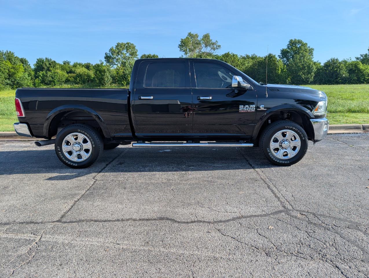 RAM 2500 4WD Crew Cab 149" Laramie 2015