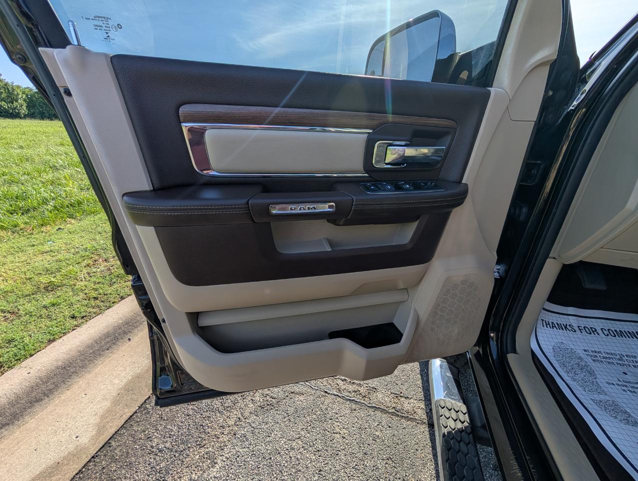 RAM 2500 4WD Crew Cab 149" Laramie 2015
