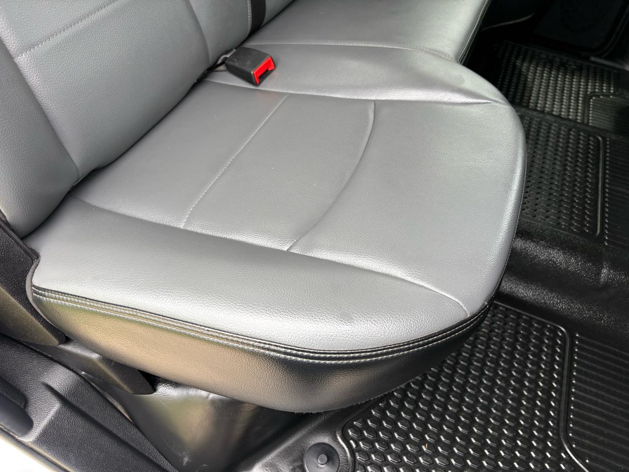 RAM 2500 Tradesman 4x4 Crew Cab 6'4" Box 2024