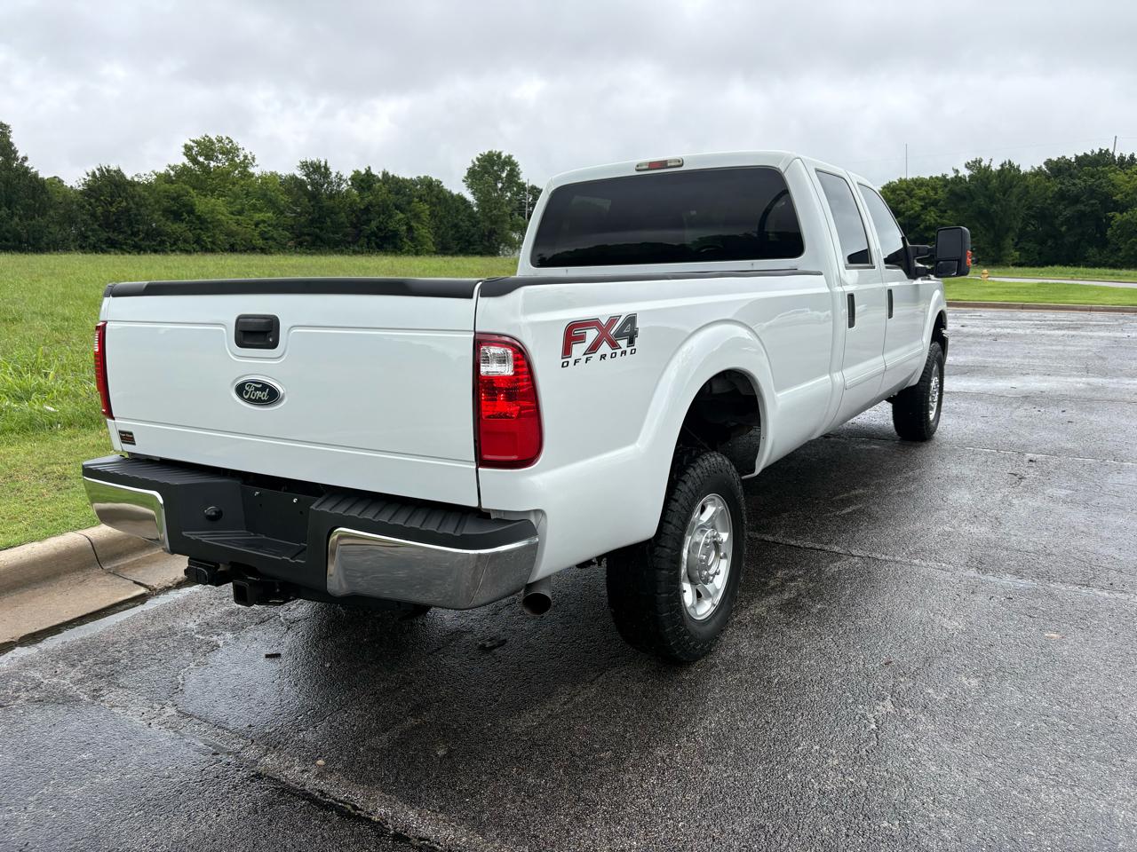 Ford Super Duty F-350 SRW 4WD Crew Cab 156" XLT 2013