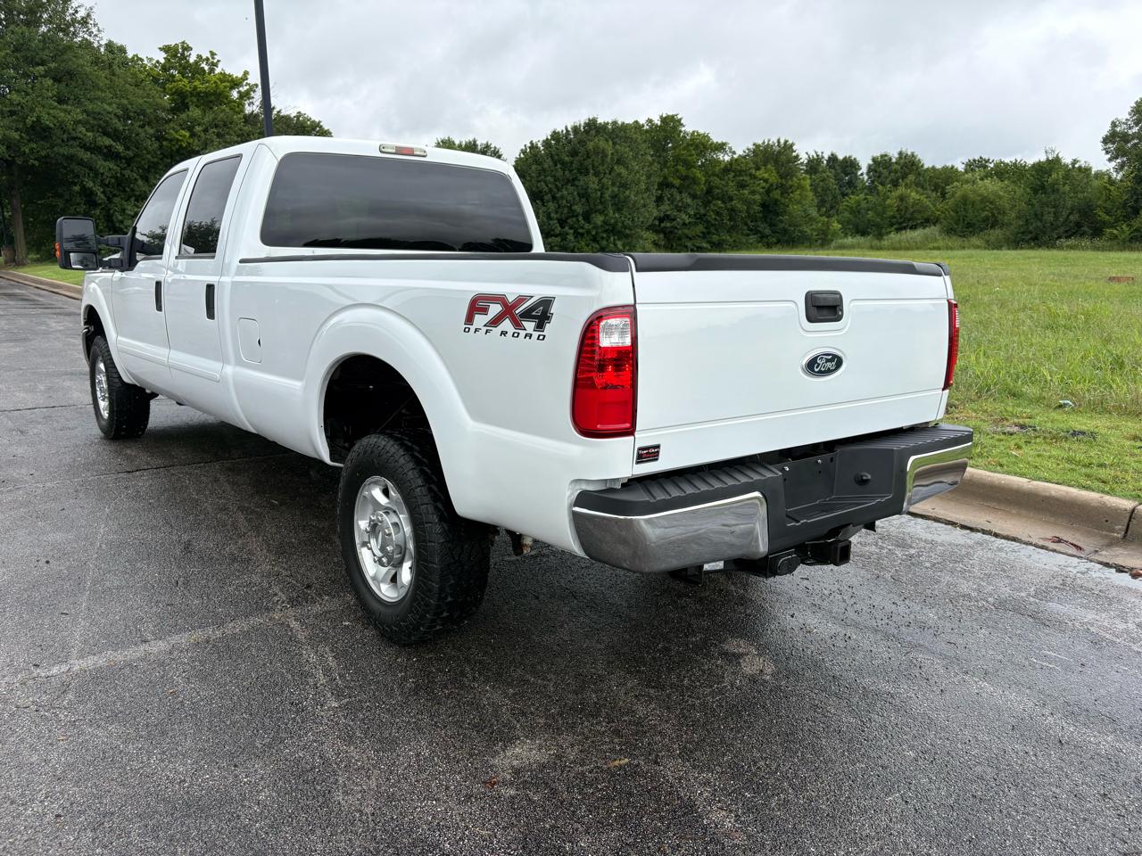Ford Super Duty F-350 SRW 4WD Crew Cab 156" XLT 2013