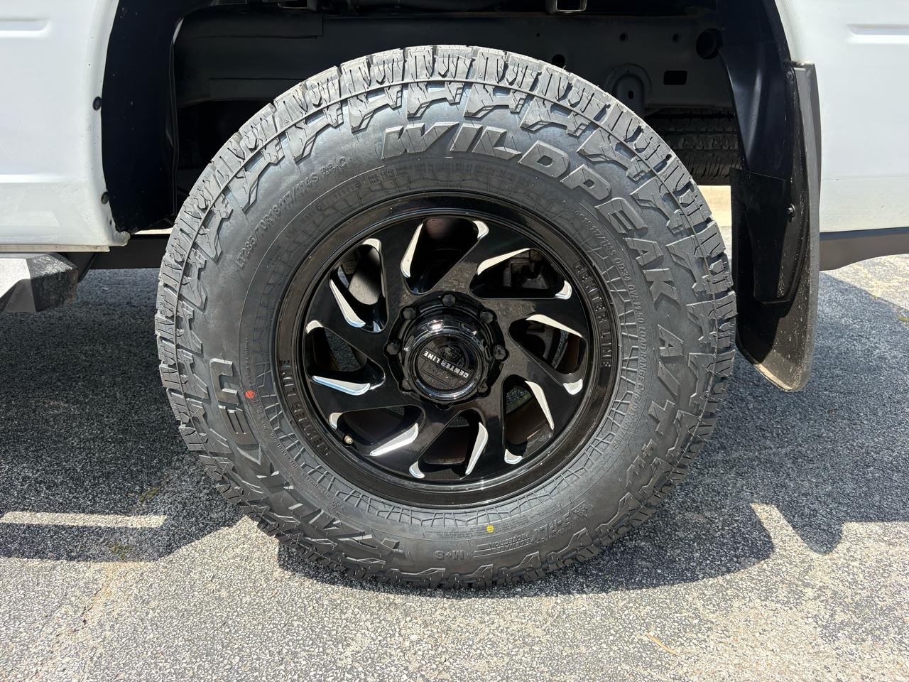 RAM 2500 Tradesman 4x4 Crew Cab 6'4" Box 2020