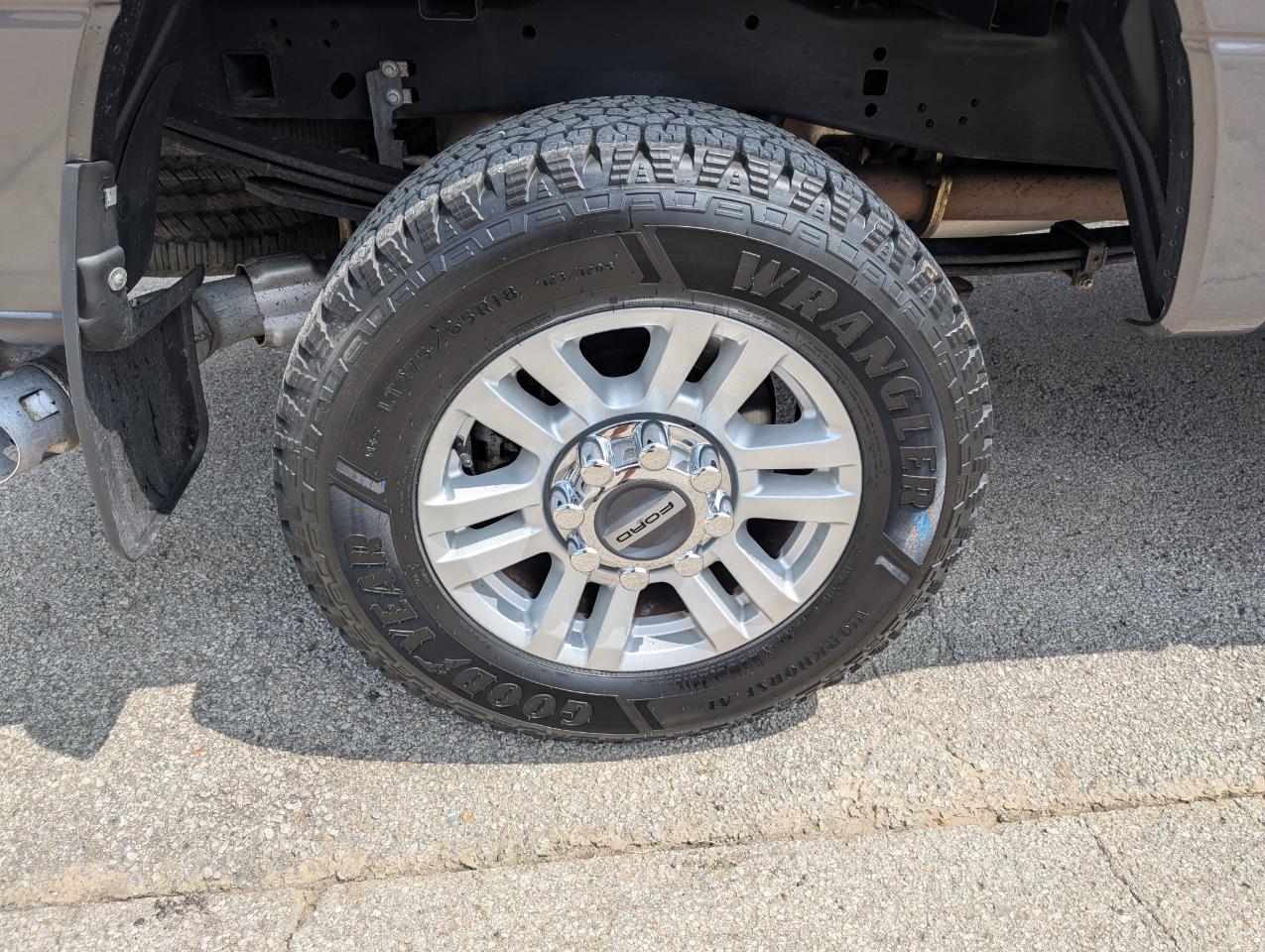 Ford Super Duty F-250 SRW XLT 4WD Crew Cab 6.75' Box 2017