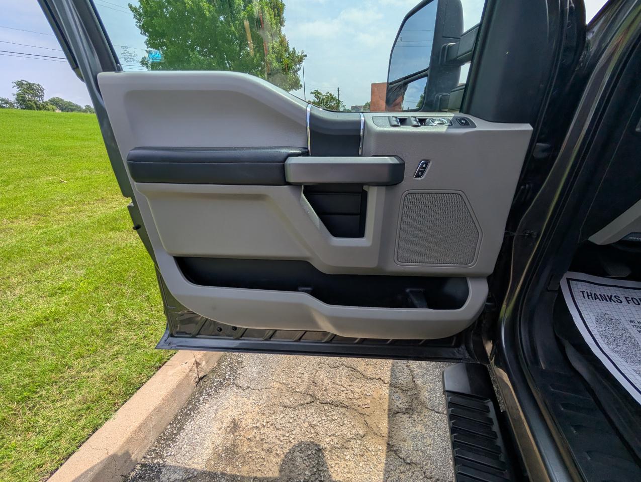 Ford Super Duty F-250 SRW XLT 4WD Crew Cab 6.75' Box 2017