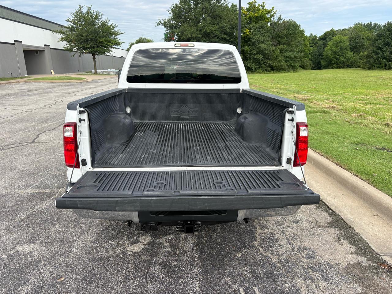 Ford Super Duty F-250 SRW 4WD Crew Cab 156" XLT 2016