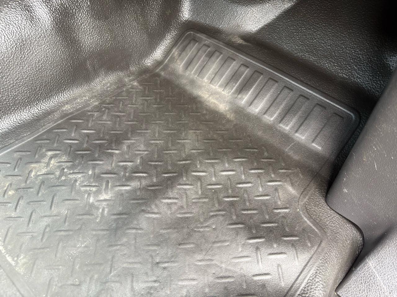 Ford F-150 2WD Reg Cab 126" XL 2014