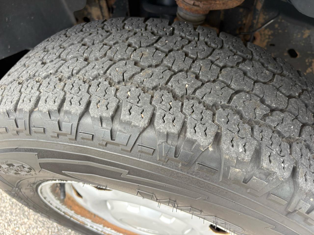 Ford F-150 2WD Reg Cab 126" XL 2014