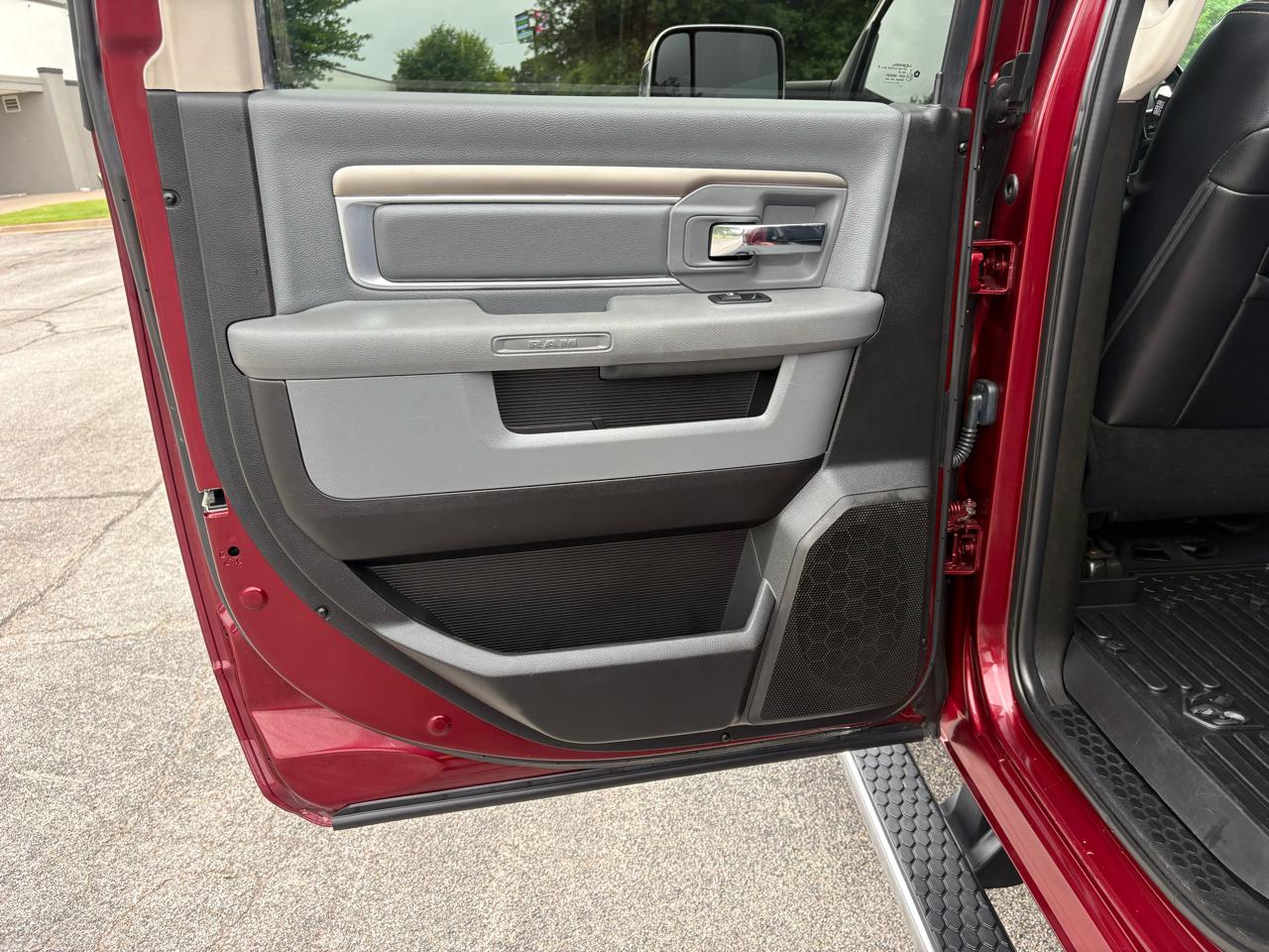 RAM 2500 Lone Star 4x4 Crew Cab 6'4" Box 2018