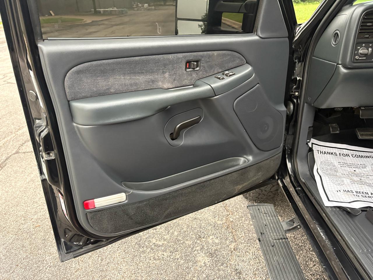 Chevrolet Silverado 3500 Ext Cab 157.5" WB 4WD DRW LS 2001