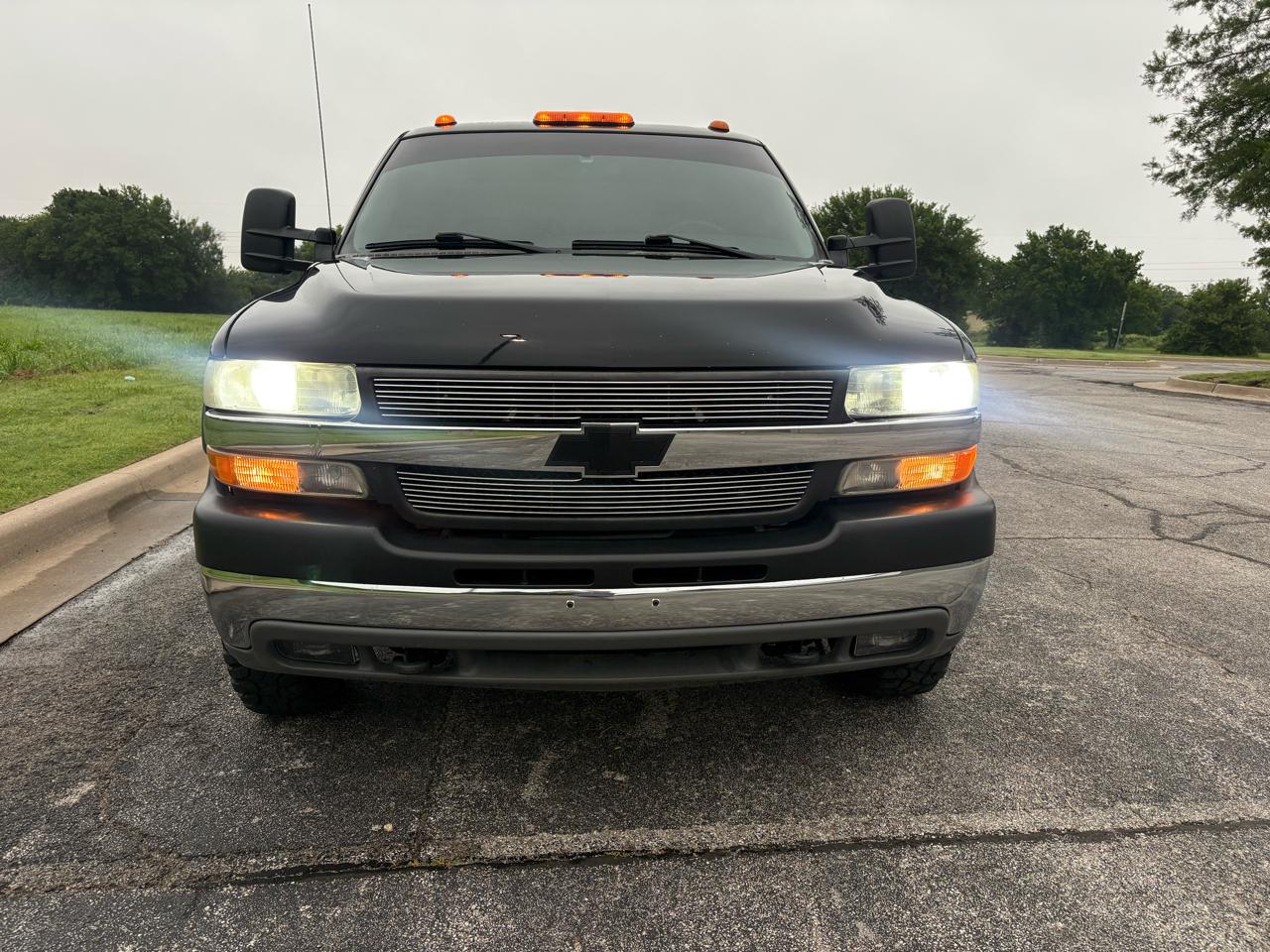 Chevrolet Silverado 3500 Ext Cab 157.5" WB 4WD DRW LS 2001