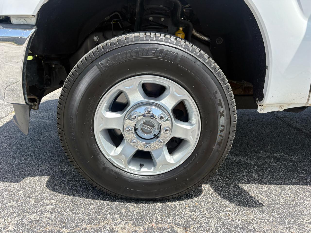 Ford Super Duty F-250 SRW 4WD Crew Cab 156" XLT 2014